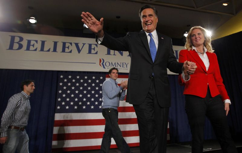 Republicanul Mitt Romney a câştigat, aseară, alegerile primare din Maine