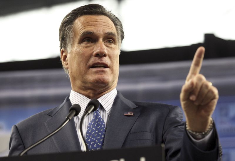 Romney se rupe de plutonul republican
