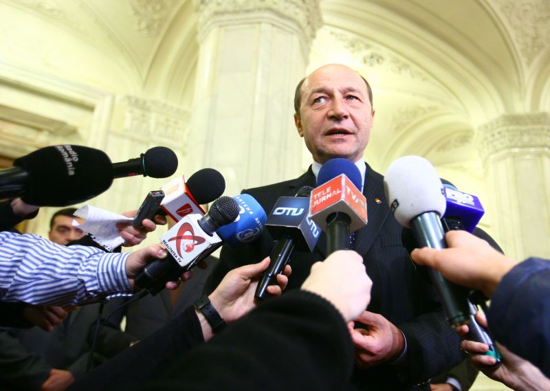 Traian Băsescu, discurs în Parlament pe 7 martie