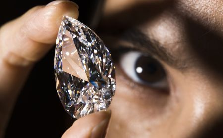 VEZI unde a fost descoperit CEL MAI MARE diamant roz