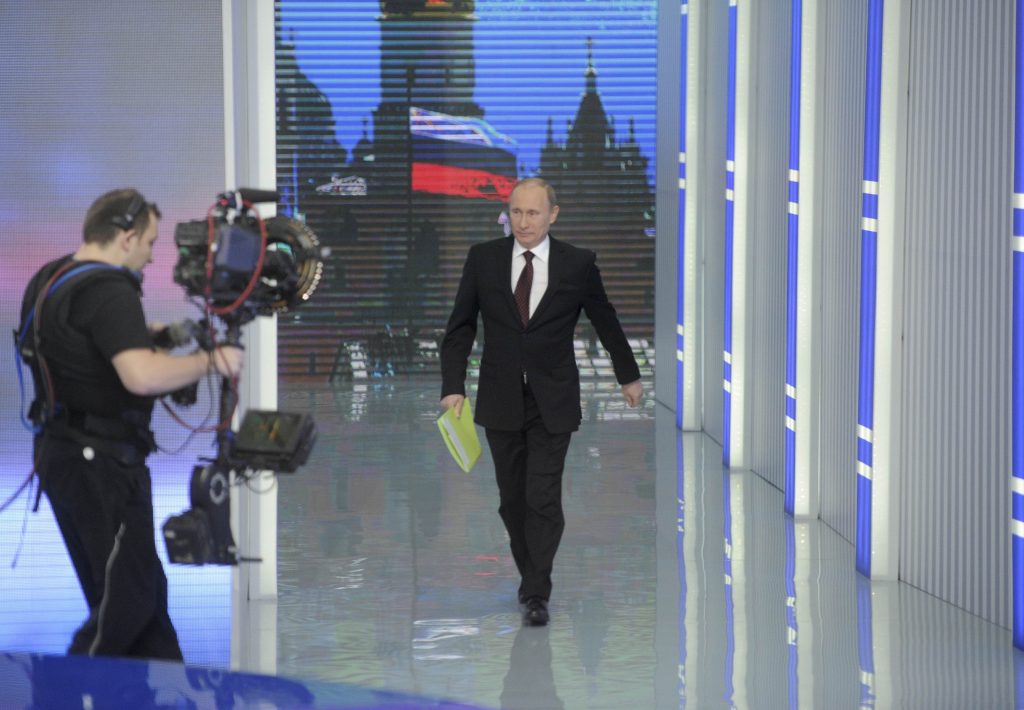 Vladimir Putin anunţă reînarmarea Rusiei