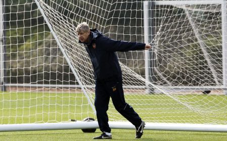 Arsene Wenger, în conflict cu UEFA