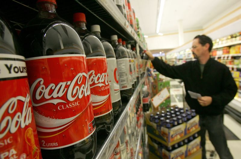 Coca-Cola şi Pepsi îşi schimbă reţeta: fară substanţe cancerigene