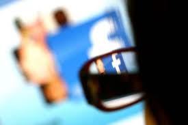 Dezvăluirea parolei de Facebook a ajuns condiţie de angajare. Ce spun oficialii site-ului