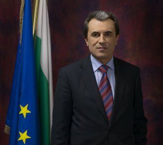 Fost ministru de finanţe din Bulgaria: Ţara se îndreaptă către un dezastru, fără o rezervă fiscală