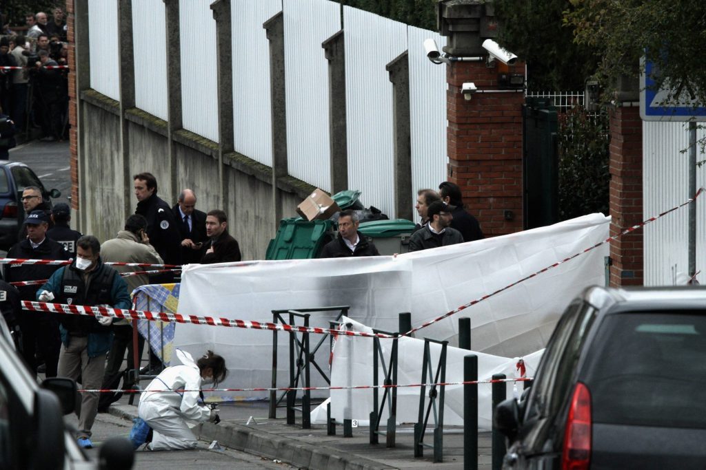 Franța: Operaţiune de amploare pentru găsirea asasinului de la colegiul iudaic din Toulouse | VIDEO