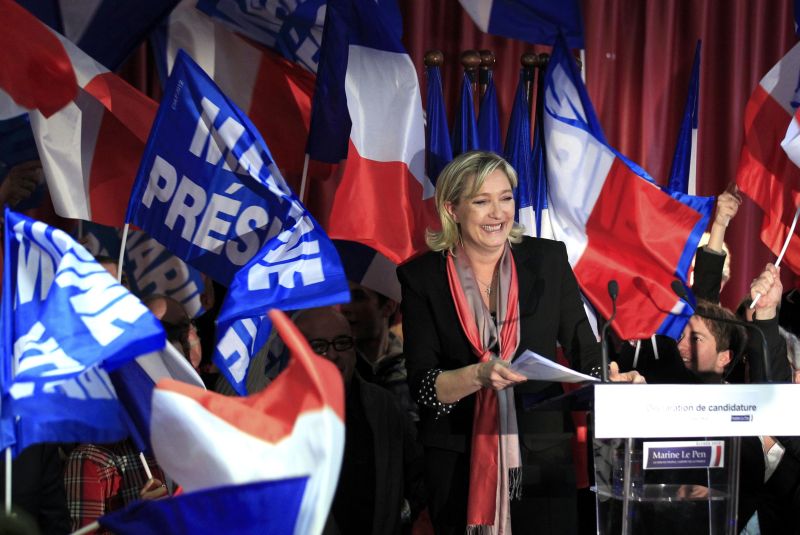 Marine Le Pen a intrat, oficial, în cursa pentru preşedinţia Franţei |VIDEO