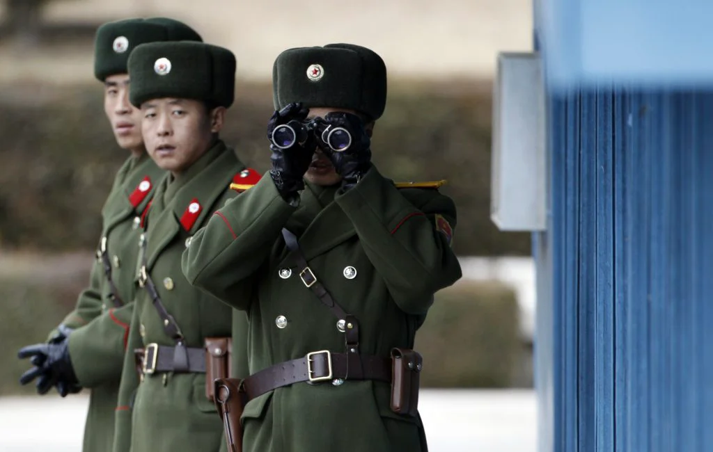 Obama merge pentru prima dată în zona demilitarizată dintre cele două Corei
