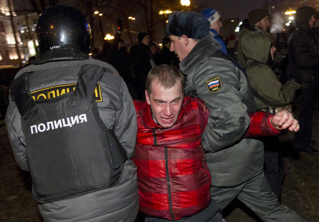 Opoziţia rusă anunţă noi manifestaţii. 250 de protestatari, arestaţi aseară, au fost eliberaţi