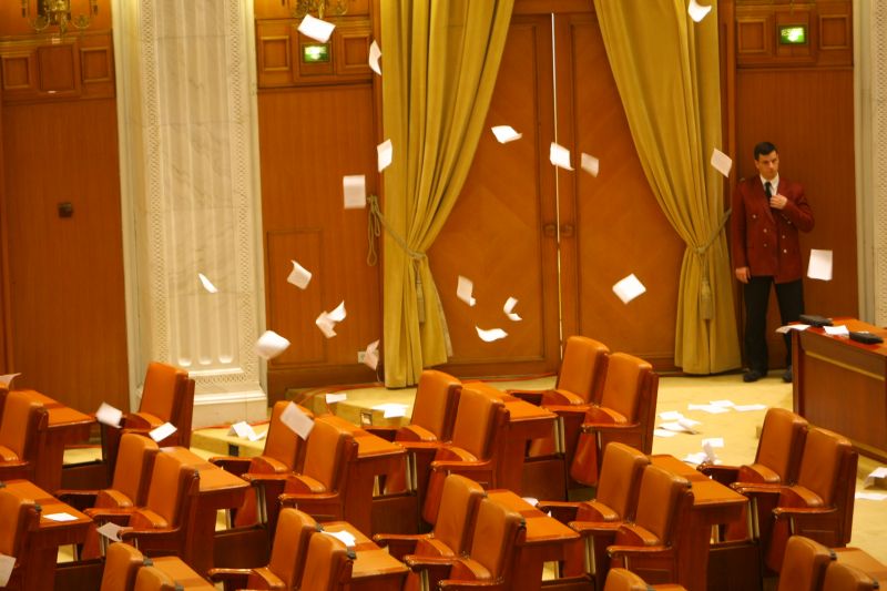 Parlament: Locul unde nu s-a votat nimic de la începutul lunii