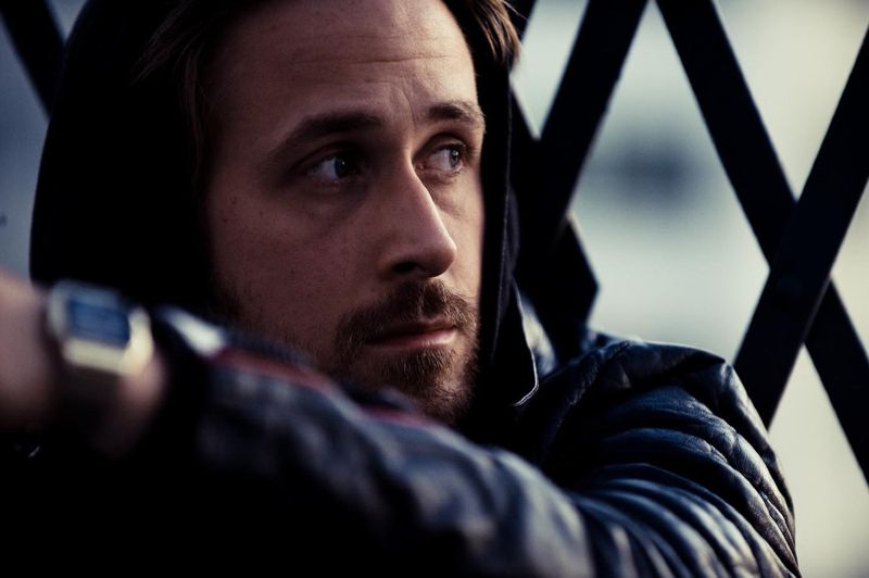 Ryan Gosling apare desfigurat în noul său film