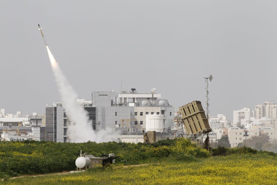 Scutul israelian antirachetă Iron Dome, un succes. Israelul vrea să îl exporte
