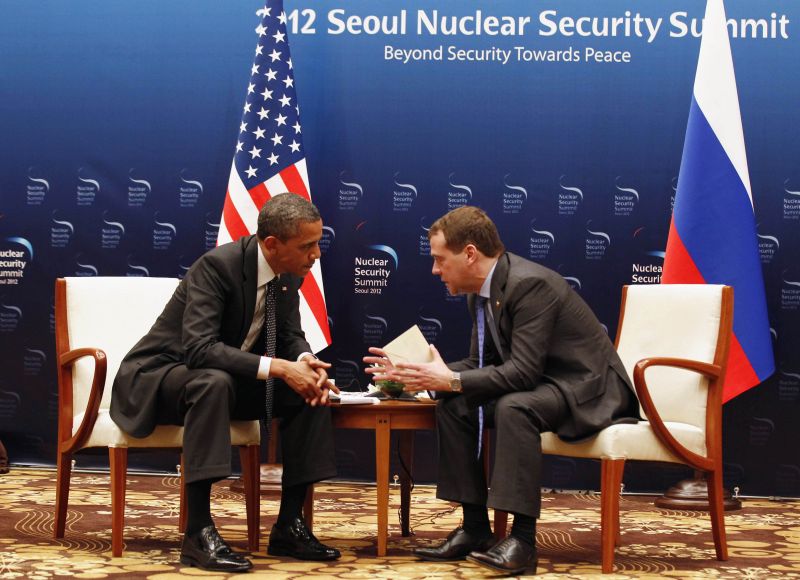 Summitul nuclear cu două focoase
