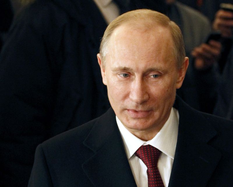 Vladimir Putin le-a dat rușilor patru zile libere pentru "grădinărit"