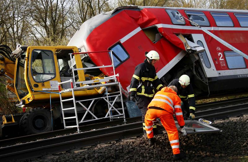 Accident de tren în Germania, soldat cu trei morți și 13 răniți