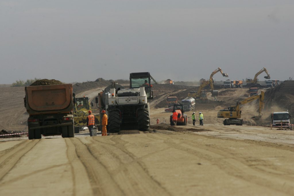 Cei 100 de kilometri de autostradă către Vest care încep anul acesta