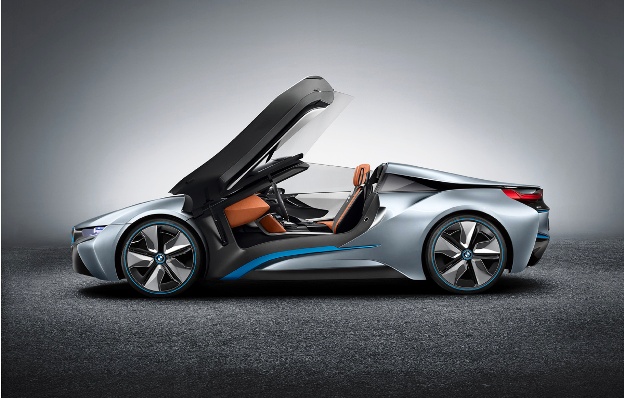 Cel mai spectaculos supermodel hibrid poartă semnătura BMW