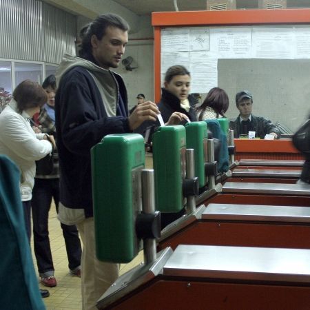 Cele mai aglomerate staţii de metrou din Capitală