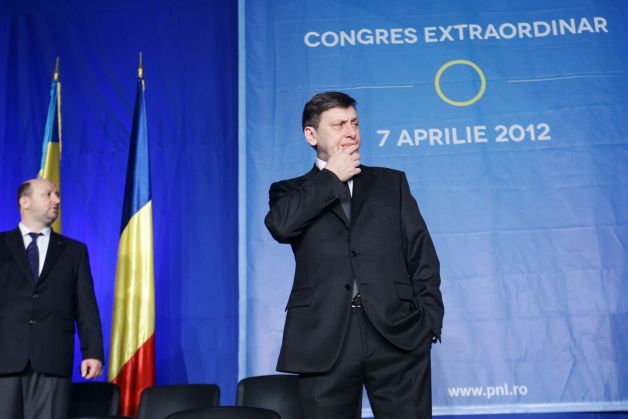 Congres PNL. Antonescu: E clar că vom câștiga alegerile locale, parlamentare și prezidențiale| FOTO