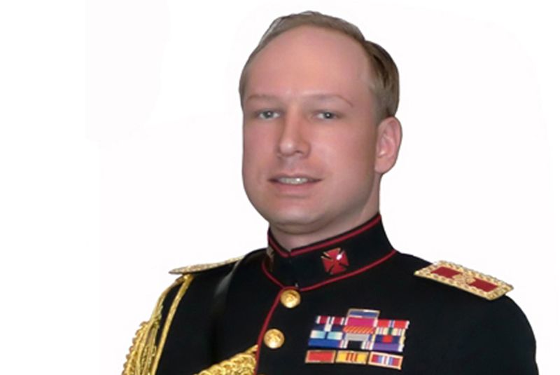 Contraexpertiză psihiatrică în cazul Breivik: Autorul masacrului de la Oslo nu e nebun