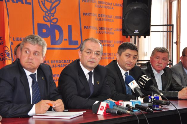 Emil Boc: "Candidez pentru un nou mandat la primăria Clujului. Nu demisionez de la conducerea PDL"