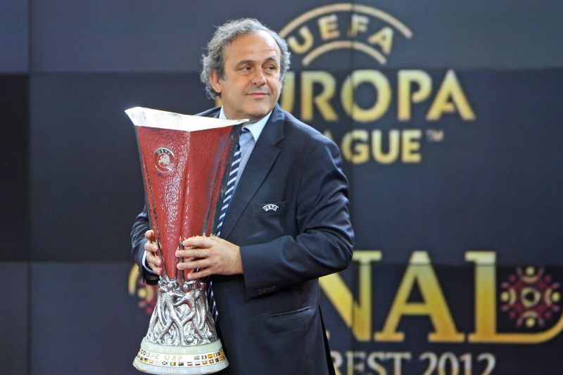 Fanteziile Naşului la vederea Cupei UEFA