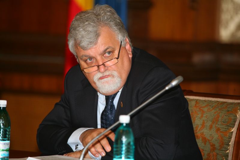 MIGRATORUL ZILEI. Petru Filip, vicepreședintele PDL al Senatului, trece la PSD