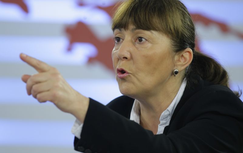 Monica Macovei l-ar urma pe Ungureanu într-o nouă formațiune politică