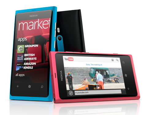 Nokia Lumia 800 a ajuns în România