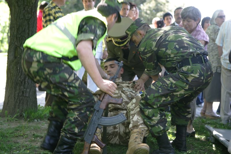 Paradă cu leșin la Ziua Veteranilor