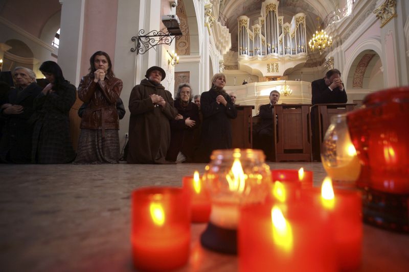 Povestea tragică a jucătorului care a murit pe teren. "O viaţă marcată de durere"| VIDEO ŞOCANT