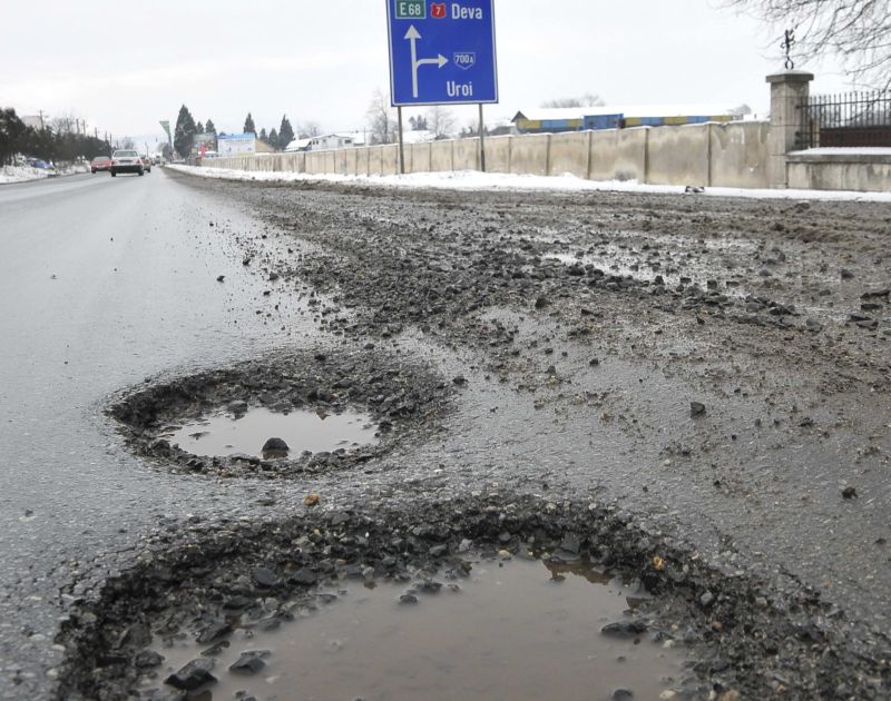 RESTRICŢII. DN2E s-a făcut praf în Suceava. A fost închis până în luna  mai