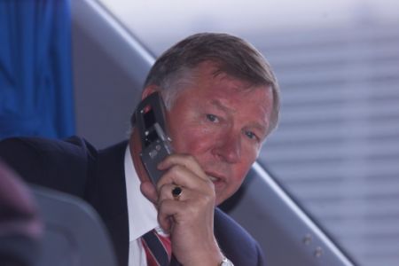 Alex Ferguson, dus cu ambulanţa la spital