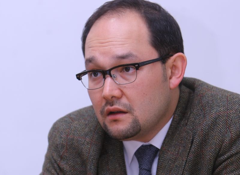 Askar Yedilbayev, expert Organizaţia Mondială a Sănătăţii: "Ţara ar trebui să fie în alertă TBC!"