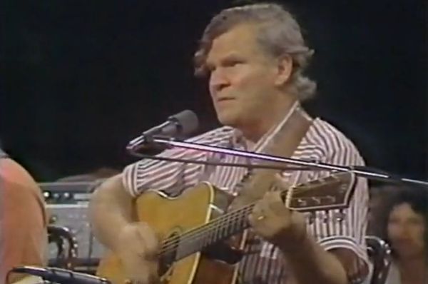 Cântăreţul de folk Doc Watson a murit