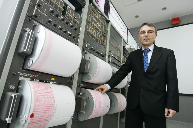 Constantin Ionescu, directorul Institutului de Fizică a Pământului: „Cutremurele de suprafață pot ajunge din Italia în Banat”