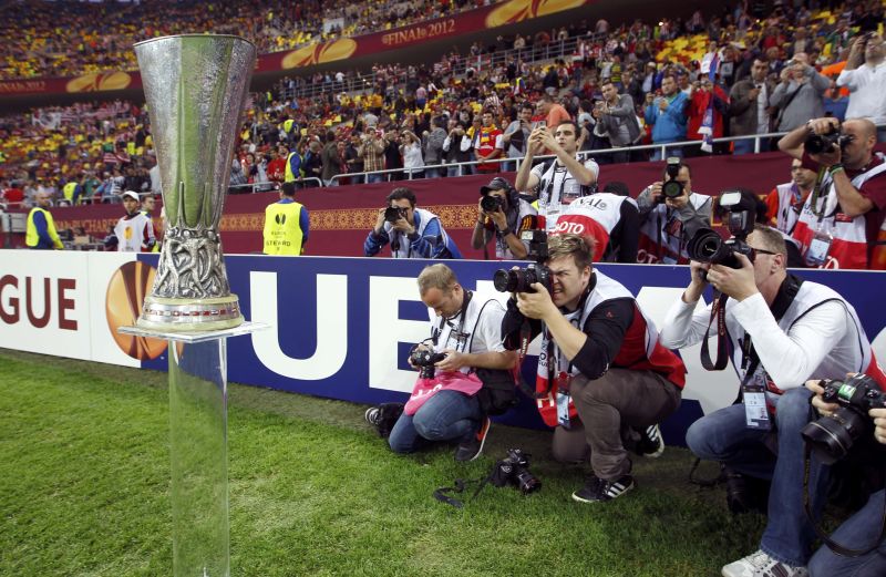 FINALA LIGA EUROPA 2012: Atletico Madrid s-a încoronat regină la Bucureşti