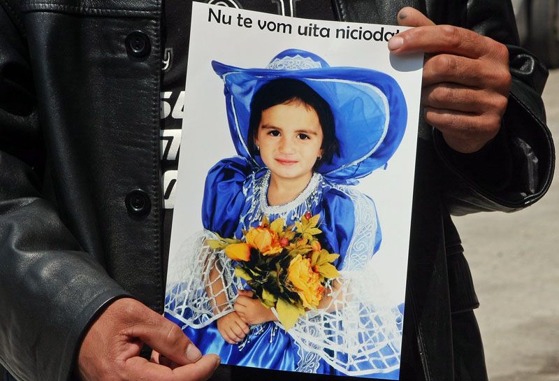 HAOSUL din spitale a ucis-o pe Nicoleta: asistentele de la pediatrie nici nu trebuie să știe să resusciteze!