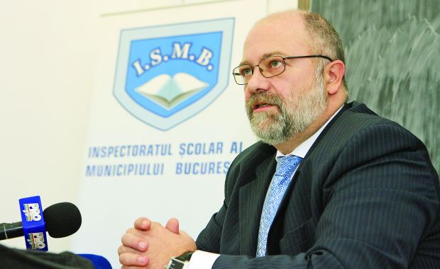 Mutări la ministerul Educaţiei. Inspectorul şcolar general al Capitalei, Cristian Alexandrescu, şi-a dat demisia