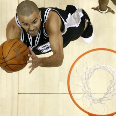 NBA: San Antonio s-a desprins: 2-0 în finala Vestului