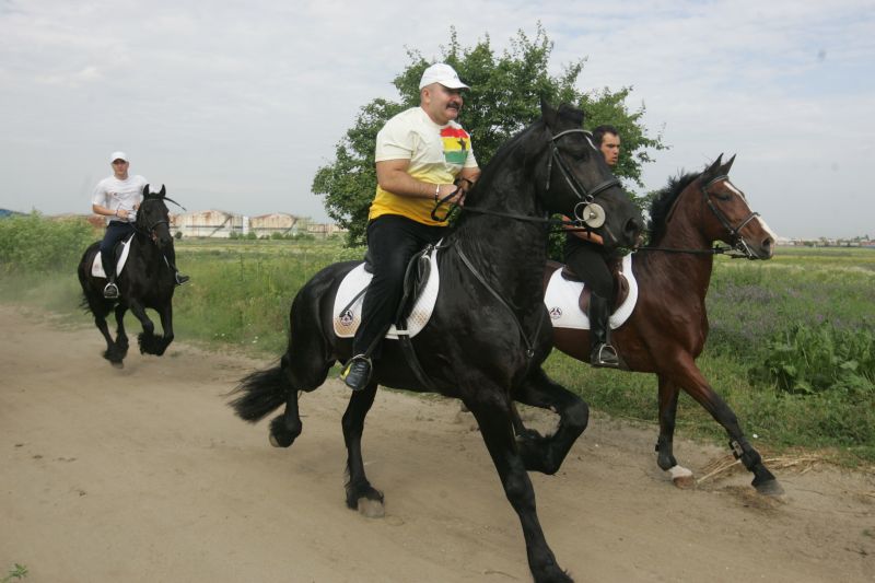 Nuţu şi Sile, înapoi la puşcărie