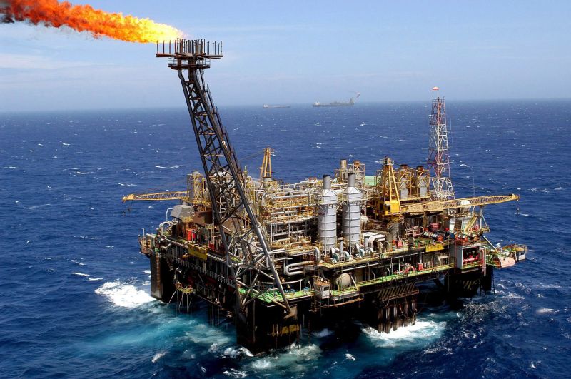 Când va începe România să extragă gaze naturale din Marea Neagră. Este vorba despre 1 miliard de metri cubi