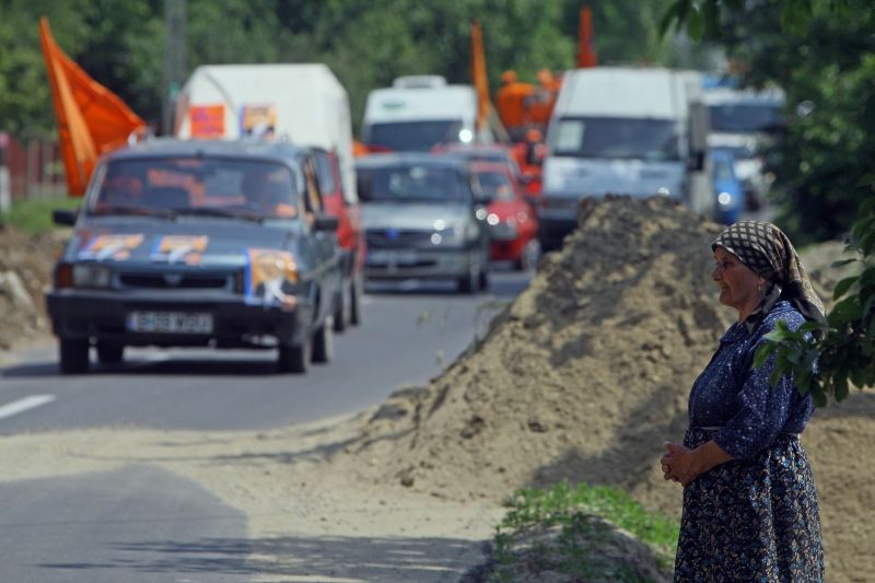 Uninominalul lui Ponta şi Antonescu, la un pas de votul final