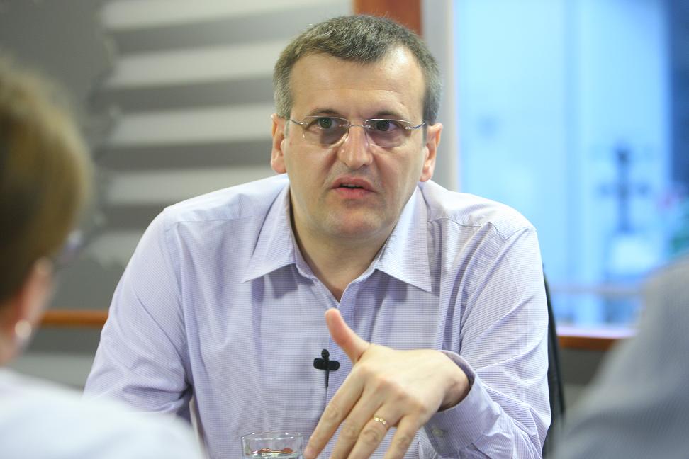 Cristian Preda: Scandalul plagiatului lui Ponta izolează PSD în familia socialiştilor europeni