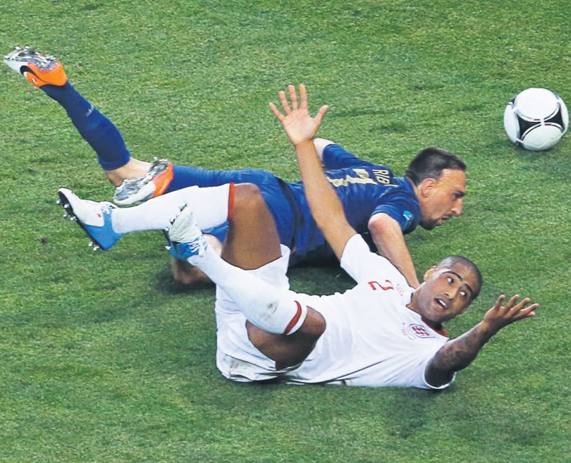 EURO 2012: Franţa n-a îndoit Anglia. Marile rivale au căzut la pace