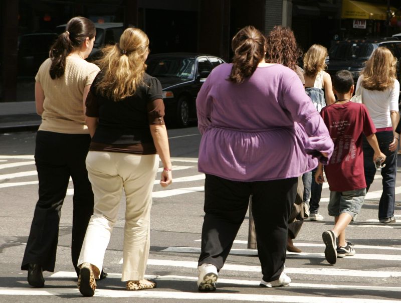 Obezii riscă să epuizeze resursele alimentare de pe Terra. Află care este greutatea totală a oamenilor de pe Pământ
