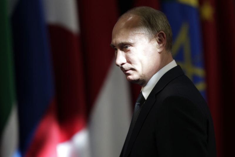 Putin vrea o botniţă şi pentru ONG-urile străine