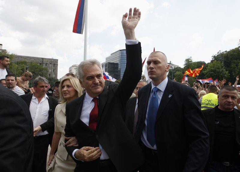 Rusia presează pentru un guvern naţionalist la Belgrad