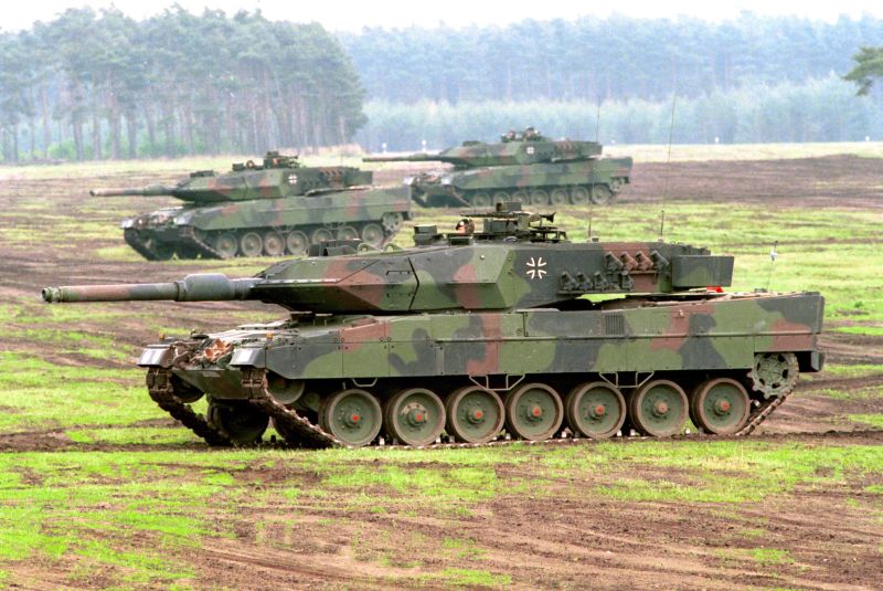 Saudiţii vor 800 de tancuri de la nemţi, dublul comenzii iniţiale