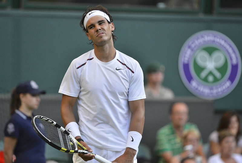 ŞOC PE IARBĂ: Nadal, bătut în turul 2 la Wimbledon. De jucătorul de pe locul 100 în lume!